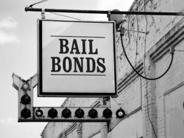 How to Start a Bail Bonds Business